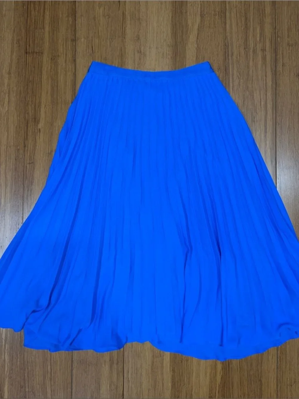 Banana Republic Bright Blue Pleated Women's Skirt Size 0P